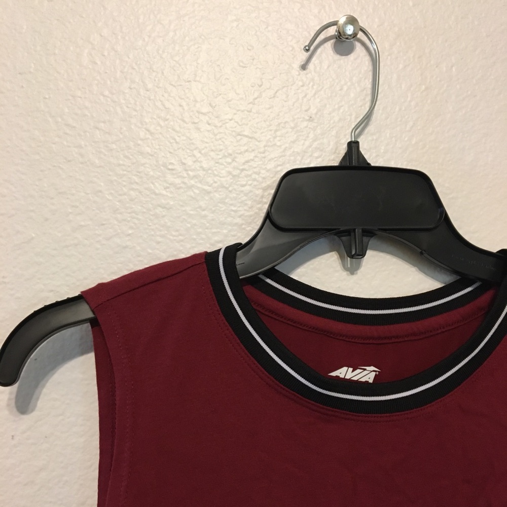 • Burgundy Workout Top •